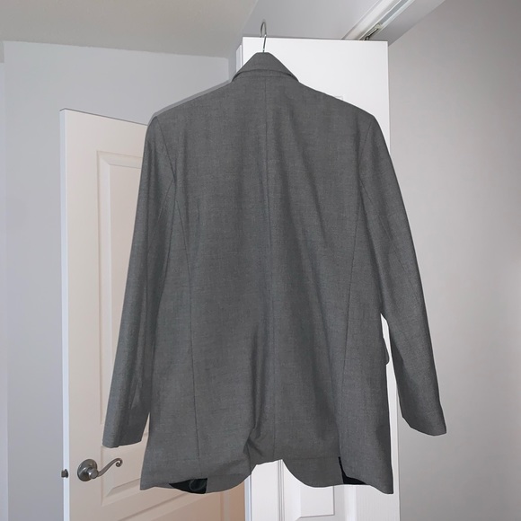 Blazer - Picture 2 of 2